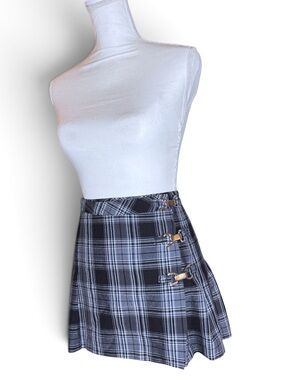 PLAID GRAY BLACK SIDE BUCKLE Y2K STREET CODE SKIRT TARTAN 🖤